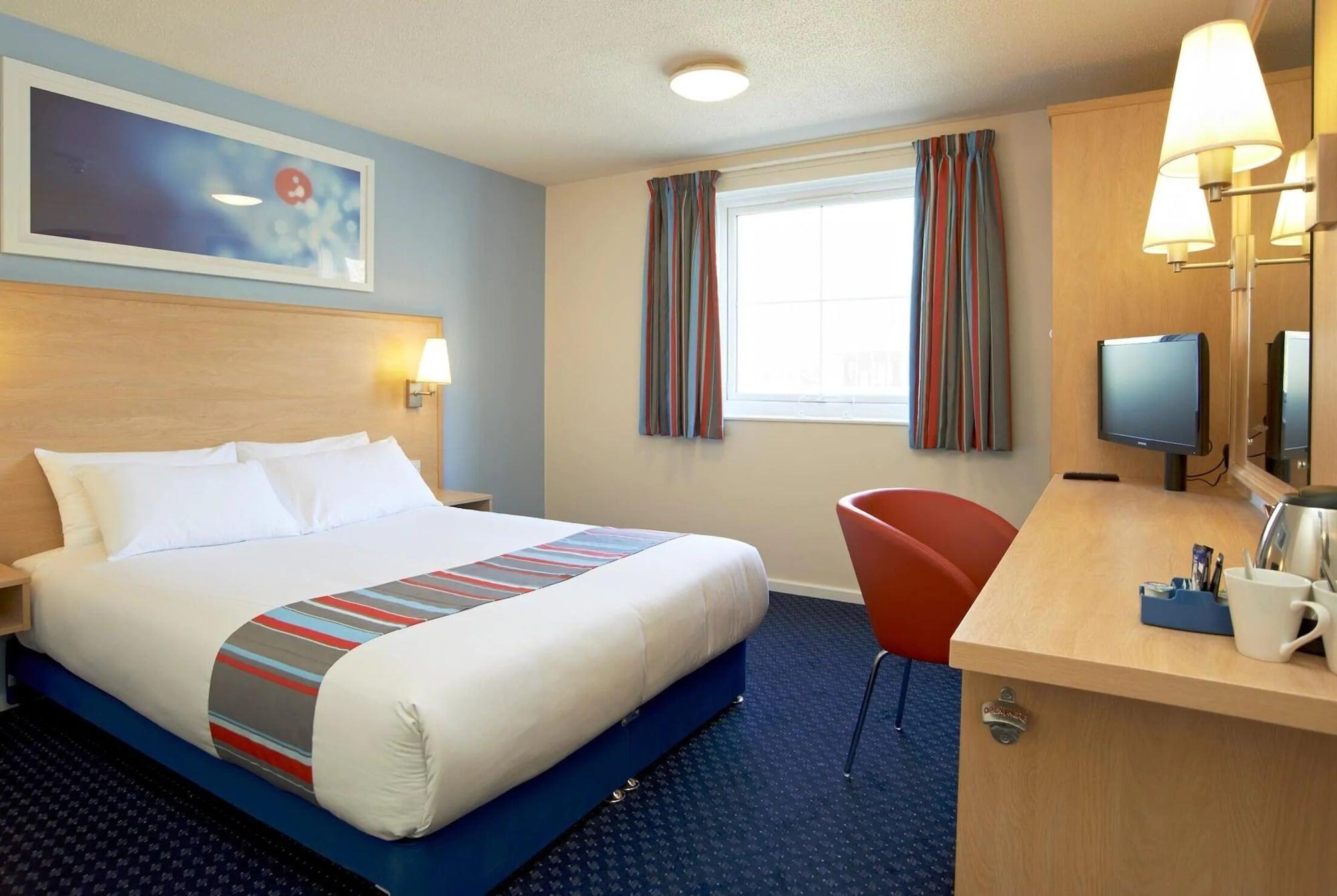 Travelodge Inverness Fairways Екстериор снимка