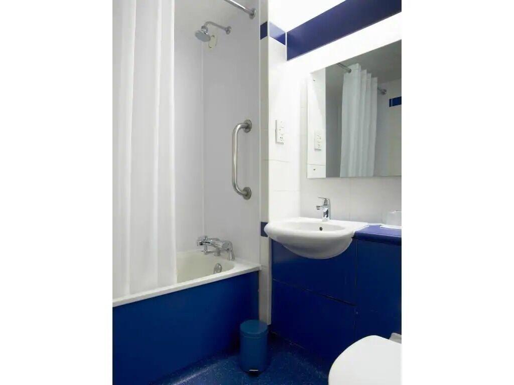 Travelodge Inverness Fairways Екстериор снимка