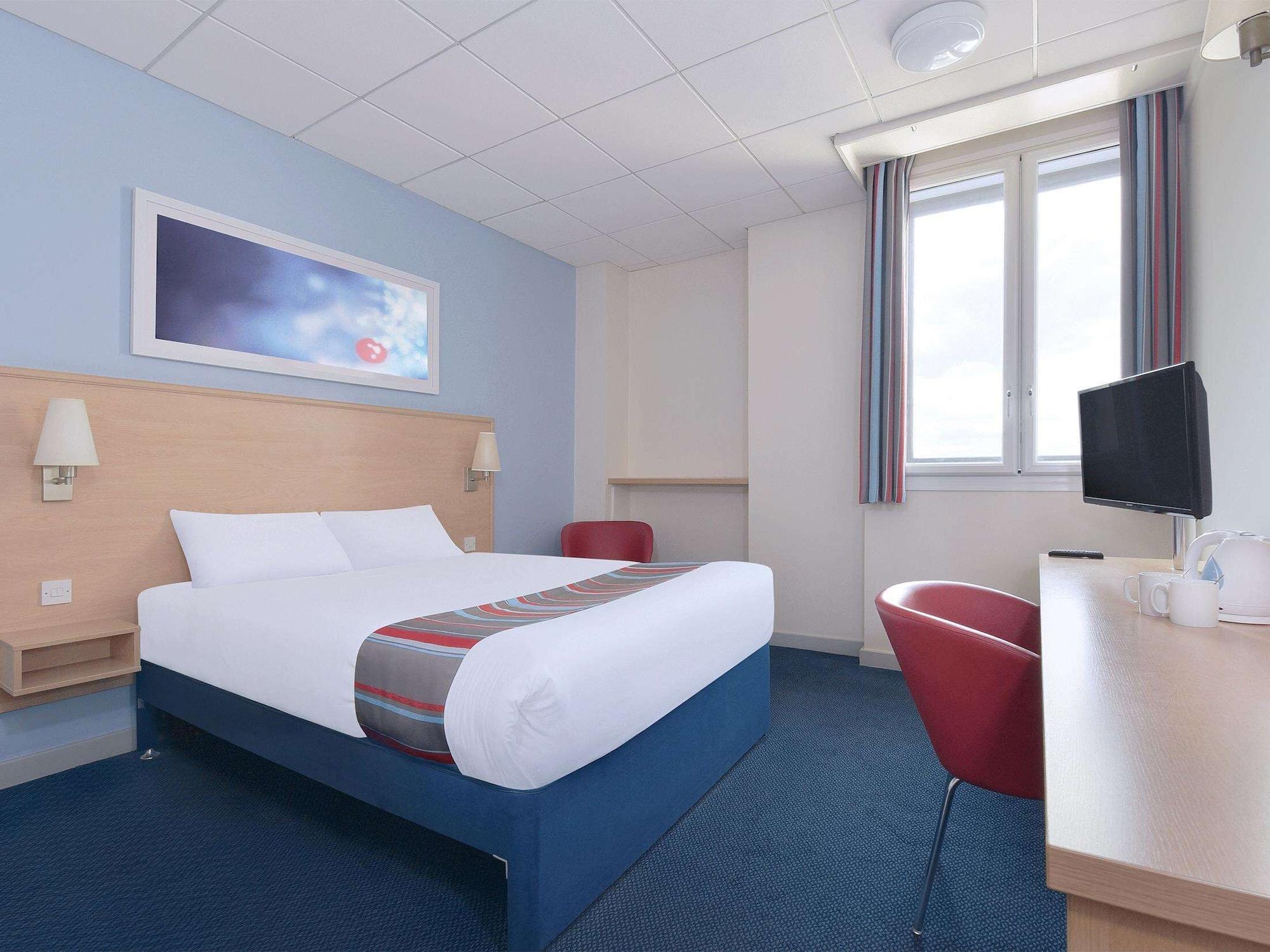Travelodge Inverness Fairways Екстериор снимка