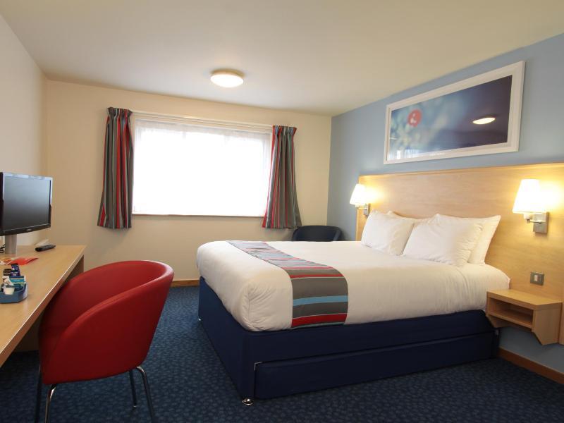 Travelodge Inverness Fairways Екстериор снимка