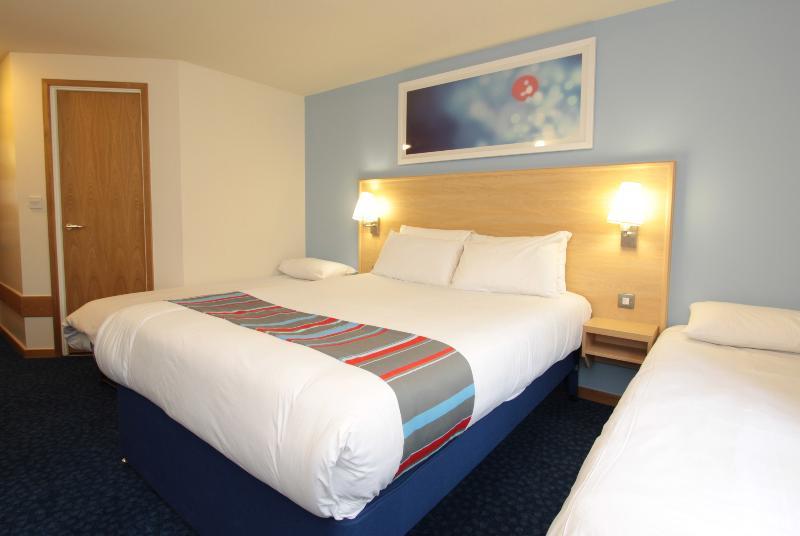 Travelodge Inverness Fairways Екстериор снимка